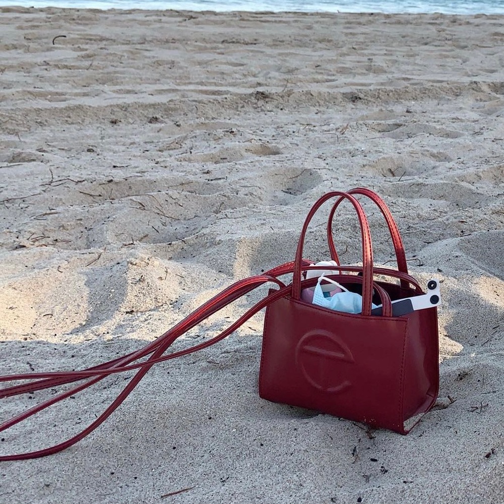 OxBlood Telfar SMALL - Picture 5 of 8